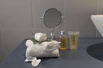 לינה וארוחת בוקר Antico Borgo Con - Adults Only 3*
