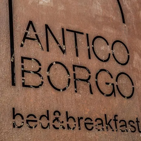 Antico Borgo Con - Adults Only מנרבה דל גארדה